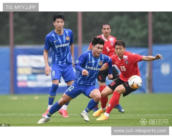 奥德加德展现惊人进攻创造力，引领球队逆转取胜