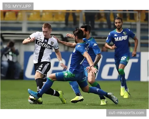 意甲联赛最新进展:争冠与保级形势如何 意甲联赛最新进展:争冠与保级形势如何